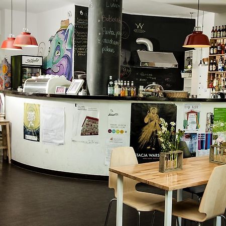 Wilson Hostel Warszawa Buitenkant foto