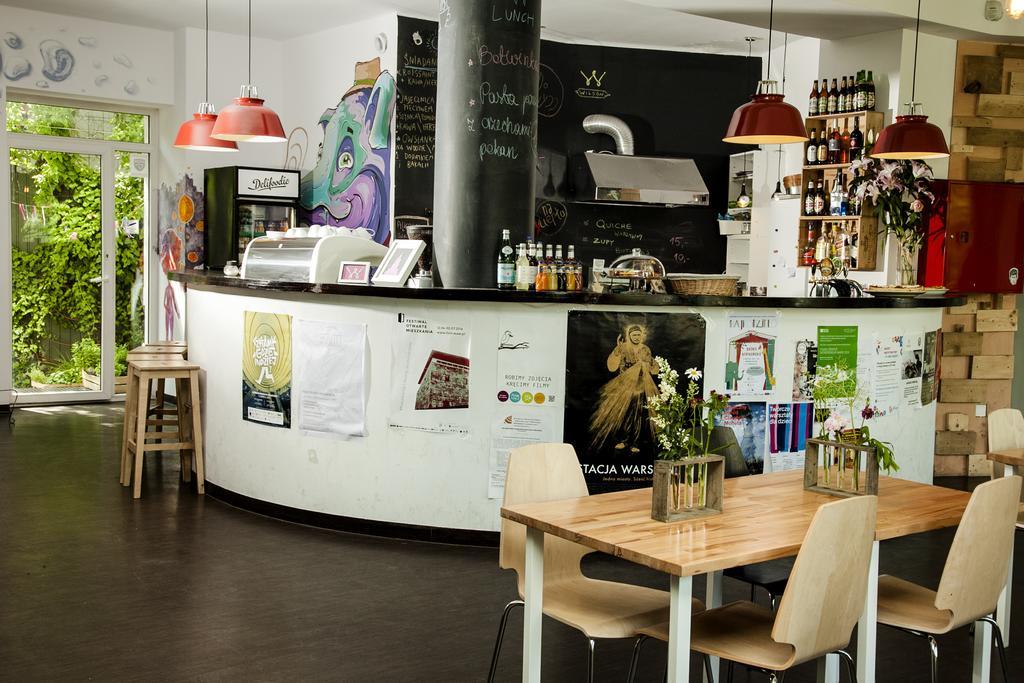 Wilson Hostel Warszawa Buitenkant foto