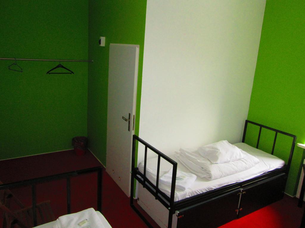 Wilson Hostel Warszawa Kamer foto